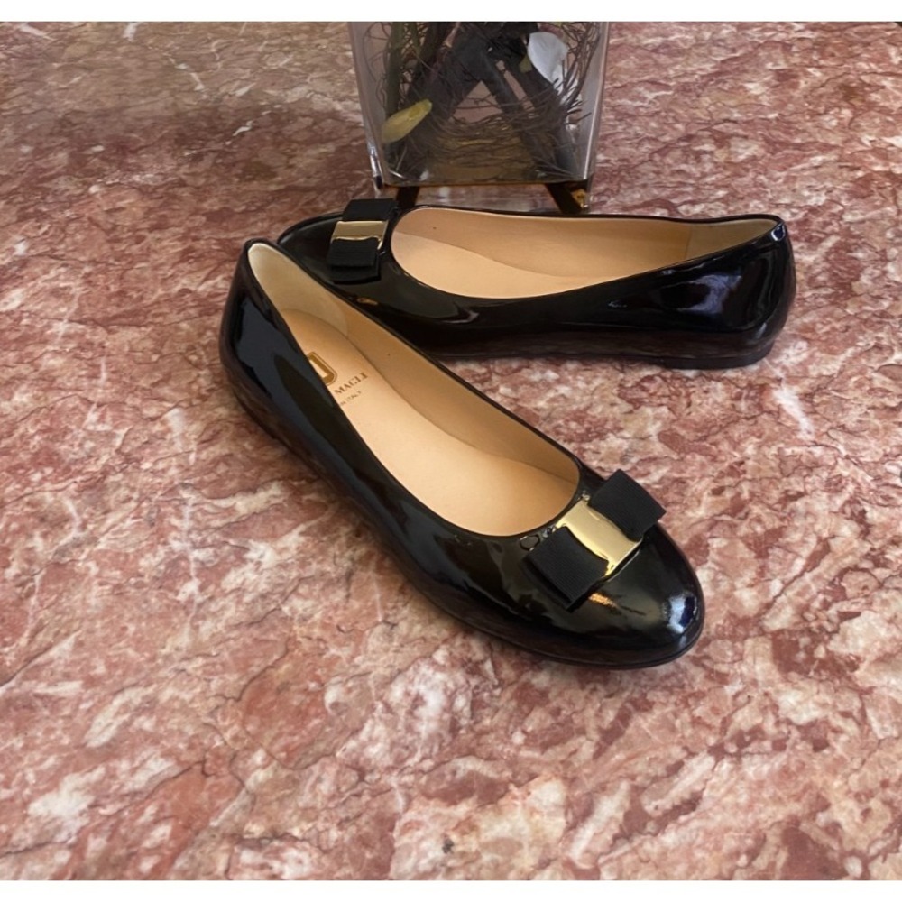 New Bruno Magli Mina Black Patent Leather Bow Ballet Flats Size 40 /US 9, $325